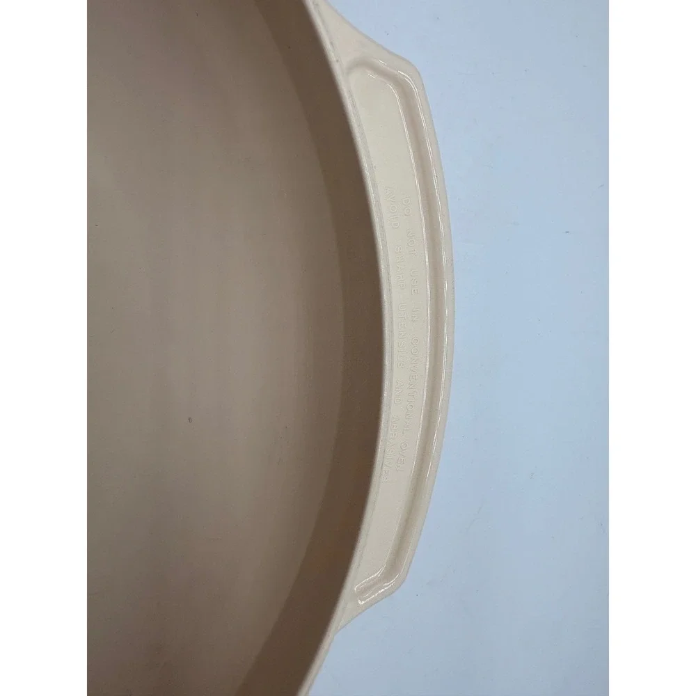 Tupperware vintage microwave